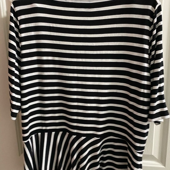 Top - Picture 4 of 4